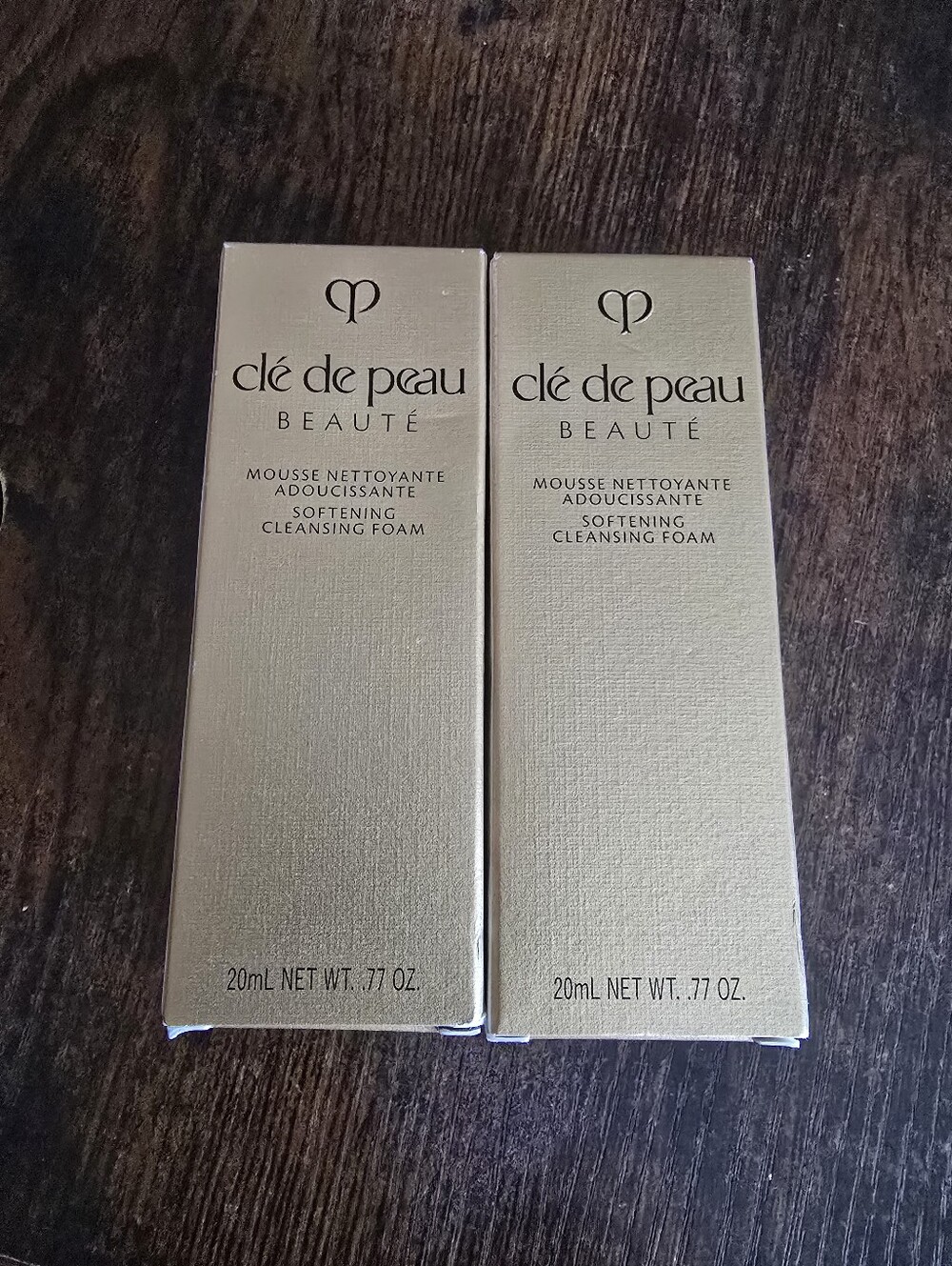 NIB! clé de peau,  Beauté Softening Cleansing Foam, 20ml, BUNDLE of 2!